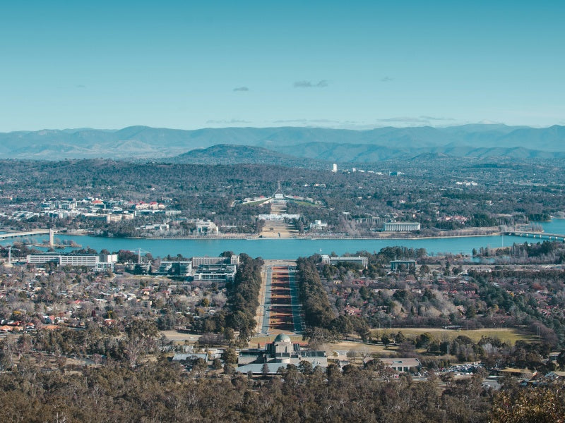 Canberra Day Tour from Sydney